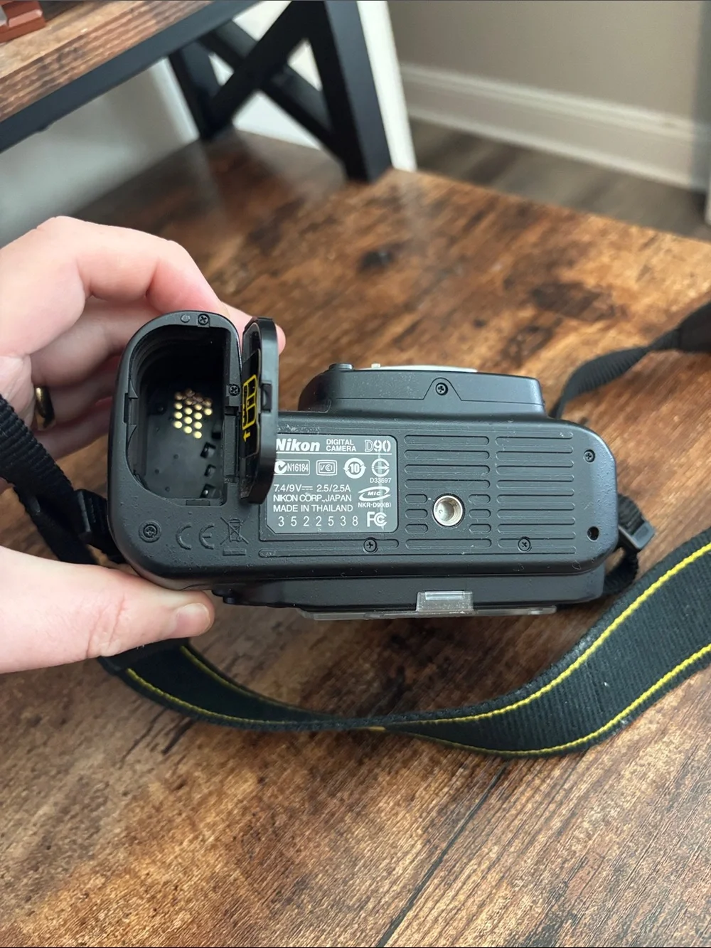 Nikon D90 DSLR Digital Camera Body Only